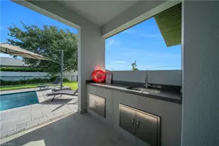329 NE 6th St, Cape Coral, FL 33909 - Photo 36