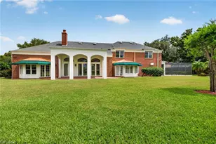 23 Winewood Ct, Fort Myers, FL 33919 - Photo 2