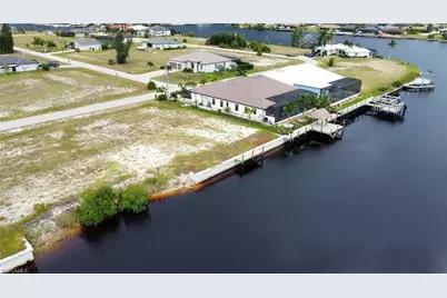 3338 NW 47th Ave, Cape Coral, FL 33993 - Photo 8