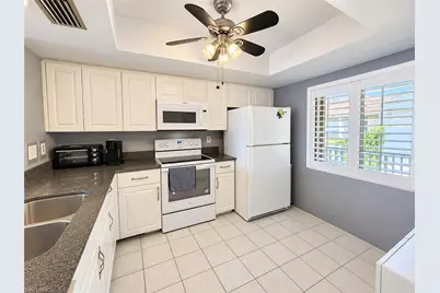 11220 Caravel Cir #308, Fort Myers, FL 33908 - Photo 2
