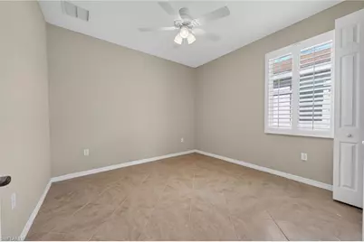 8051 Venetian Pointe Dr, Fort Myers, FL 33908 - Photo 10