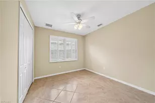 8051 Venetian Pointe Dr, Fort Myers, FL 33908 - Photo 18