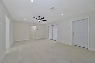 367 Rosemont Dr, Fort Myers, FL 33916 - Photo 4