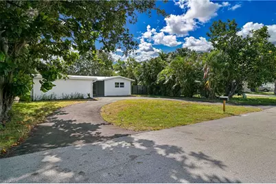 367 Rosemont Dr, Fort Myers, FL 33916 - Photo 32
