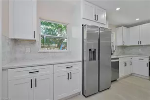 367 Rosemont Dr, Fort Myers, FL 33916 - Photo 10