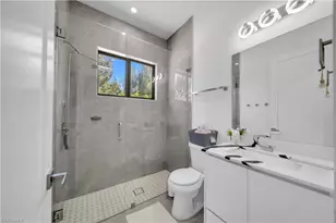 643 SW 18th Ct, Cape Coral, FL 33991 - Photo 26