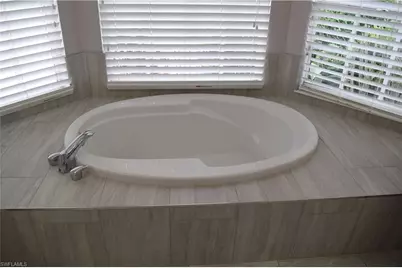3741 Ashley Ct, Naples, FL 34116 - Photo 36