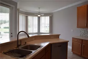3741 Ashley Ct, Naples, FL 34116 - Photo 18