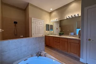 10530 Bellagio Dr, Fort Myers, FL 33913 - Photo 20