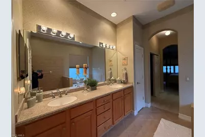 10530 Bellagio Dr, Fort Myers, FL 33913 - Photo 22