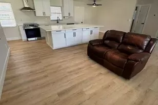 5305 Cocoa Ct, Cape Coral, FL 33904 - Photo 4
