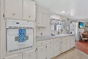 633 Forest Palm Ct, North Fort Myers, FL 33917 - Photo 16