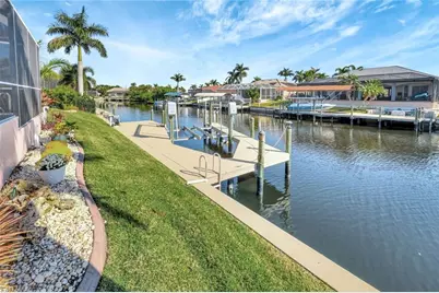 4315 SW 22nd Ct, Cape Coral, FL 33914 - Photo 38