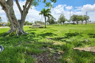 6160 Principia Dr, Fort Myers, FL 33919 - Photo 16