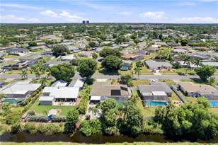 6829 Carmelle Dr, Fort Myers, FL 33919 - Photo 38
