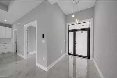 2507 39th St SW, Lehigh Acres, FL 33976 - Photo 6