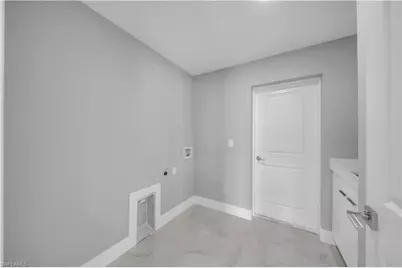 2507 39th St SW, Lehigh Acres, FL 33976 - Photo 28