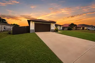 104 SW 34th Pl, Cape Coral, FL 33991 - Photo 2