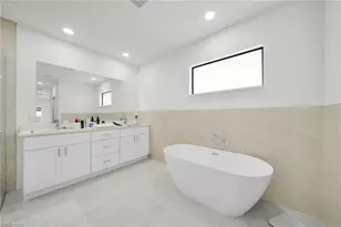 104 SW 34th Pl, Cape Coral, FL 33991 - Photo 16
