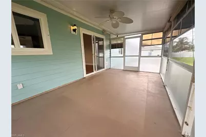 804 NE 7th Pl, Cape Coral, FL 33909 - Photo 24