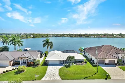 809 SW 2nd Ave, Cape Coral, FL 33991 - Photo 2