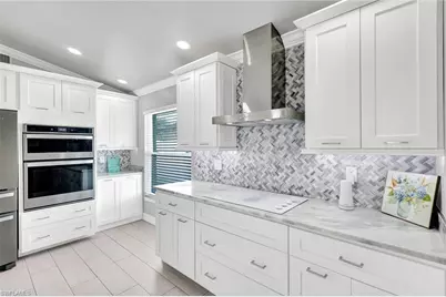 809 SW 2nd Ave, Cape Coral, FL 33991 - Photo 8