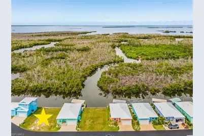 3005 Trawler Ln, Saint James City, FL 33956 - Photo 2