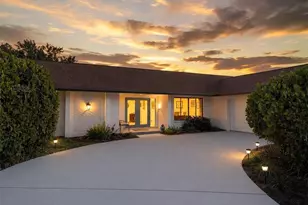 1812 Coral Cir, North Fort Myers, FL 33903 - Photo 2