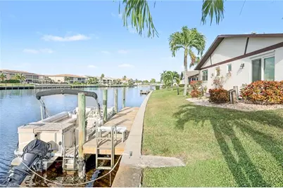 4528 SE 5th Pl #8, Cape Coral, FL 33904 - Photo 14