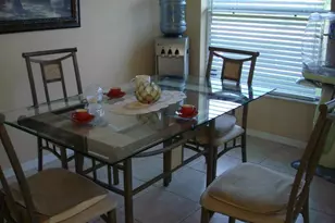 905 SW 8th Ct, Cape Coral, FL 33991 - Photo 2