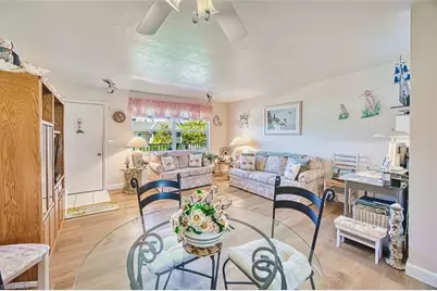 601 Periwinkle Way #D-7, Sanibel, FL 33957 - Photo 16