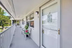 601 Periwinkle Way, Sanibel, FL 33957 - Photo 10