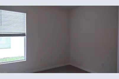 816 Friendship Cir, Labelle, FL 33935 - Photo 10