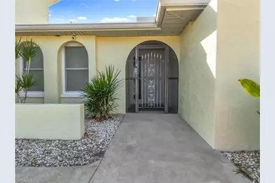 144 SW 38th Ter, Cape Coral, FL 33914 - Photo 4