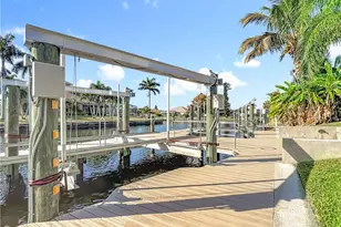 144 SW 38th Terrace, Cape Coral, FL 33914 - Photo 44