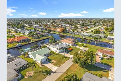 144 SW 38th Ter, Cape Coral, FL 33914 - Photo 48