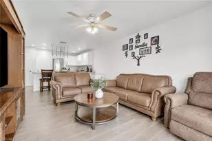 405/407 NE 24th Ave, Cape Coral, FL 33909 - Photo 18