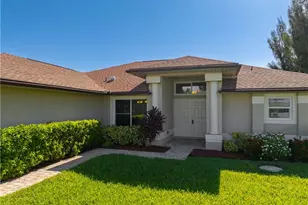 1633 NW 39th Ave, Cape Coral, FL 33993 - Photo 6