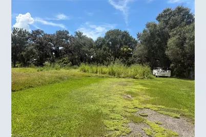 869 Avalon Ave, Labelle, FL 33935 - Photo 2