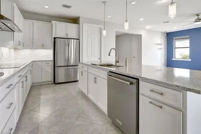11752 Bowes Cir, Fort Myers, FL 33913 - Photo 10