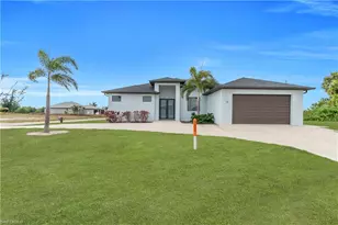 24 Chiquita Blvd S, Cape Coral, FL 33991 - Photo 1