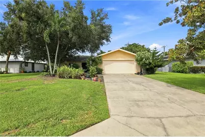 4448 Beechwood Lake Dr, Naples, FL 34112 - Photo 2