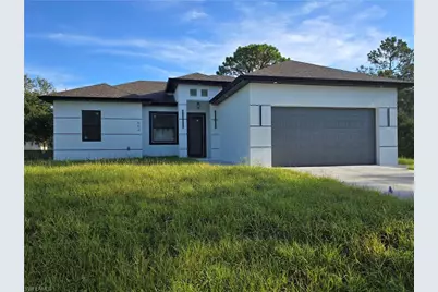 504 W 11th St, Lehigh Acres, FL 33972 - Photo 2