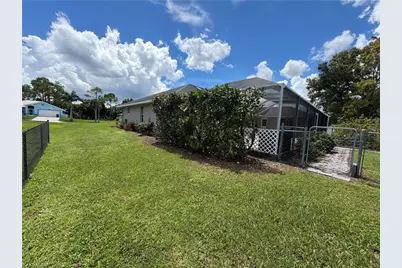 8199 Boonesboro Rd, North Fort Myers, FL 33917 - Photo 22