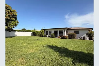 334 SE 47th Ter, Cape Coral, FL 33904 - Photo 30