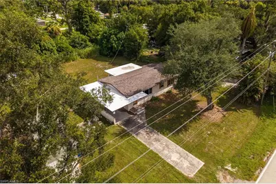 122 Evergreen Rd, North Fort Myers, FL 33903 - Photo 36