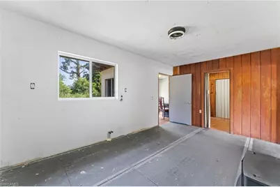 122 Evergreen Rd, North Fort Myers, FL 33903 - Photo 12