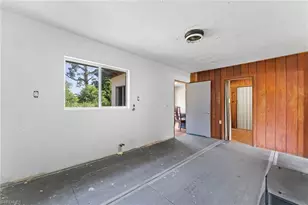 122 Evergreen Rd, North Fort Myers, FL 33903 - Photo 12