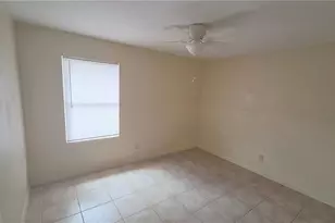 2624 Jean Marie Ct, Fort Myers, FL 33916 - Photo 10