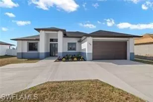 2716 Diplomat Pkwy W, Cape Coral, FL 33993 - Photo 2